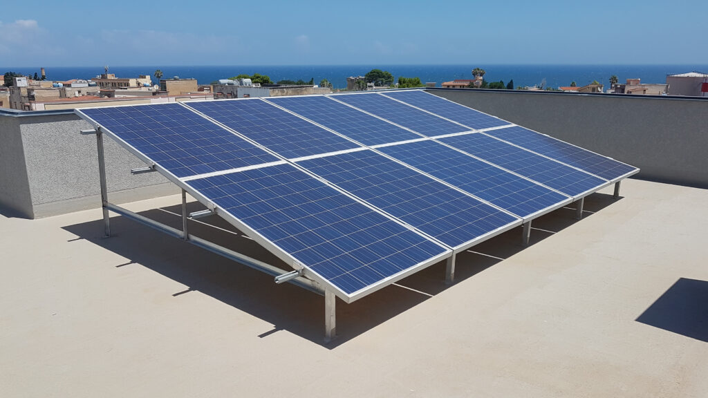 Fotovoltaic,Panel,Installation,On,Roof,Flat,Roof